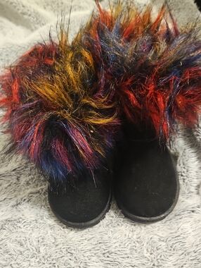 Kids Faux Fur Black Winter Boots Size 10